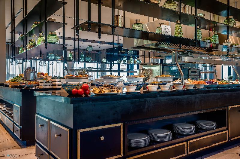 Vert Lagoon Netanya By Afi Hotels Exterior photo The buffet at the restaurant
